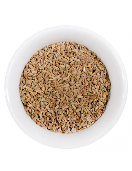 Schale mit getrockneten, braun-beigen Anissamen. Schale mit getrockneten, braun-beigen Anissamen.