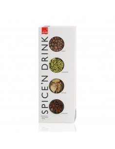 Weiße Verpackung mit der Aufschrift ‚SPICE'N DRINK‘ und vier runden Gewürzdosen auf der Vorderseite.