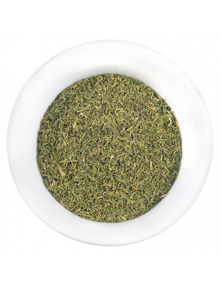 Weiße Schale mit grünem gerebeltem Dill Weiße Schale mit grünem gerebeltem Dill