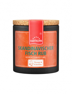 Pappdose mit Korkdeckel und orangefarbenem Etikett, beschriftet mit „Skandinavischer Fisch Rub“.