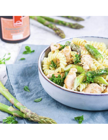 Gewürz in Anwendung - Lachs Spargel Pasta