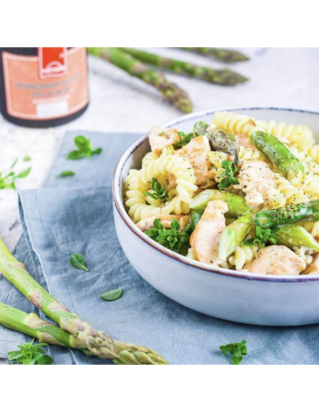 Gewürz in Anwendung - Lachs Spargel Pasta Gewürz in Anwendung - Lachs Spargel Pasta