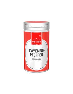 Gewürzdose mit blauem Etikett und rotem Deckel, Aufschrift „Cayennepfeffer – gemahlen