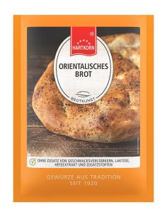 Flachbeutel mit der Aufschrift „Orientalisches Brot“ auf braunem Hintergrund mit Fladenbrot.