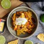 Tex-Mex Bowl mit Paprika, Chips, Limetten-Dip und Hartkorn Young Kitchen Tex Mex Gewürz