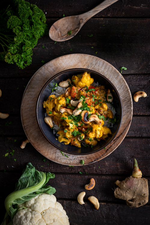 Blumenkohl-Curry mit Cashews und Garam Masala