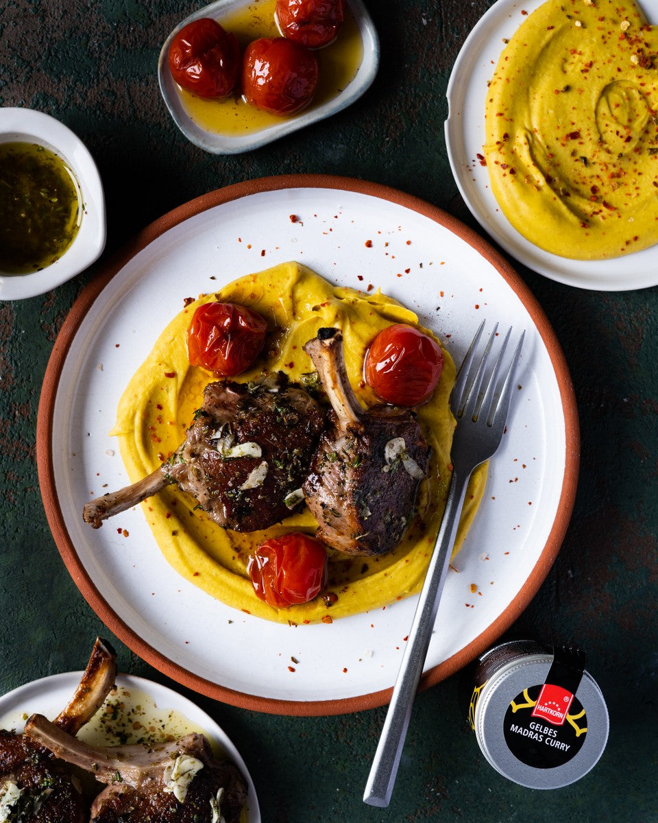 Bohnenpüree mit gelbem Madras Curry