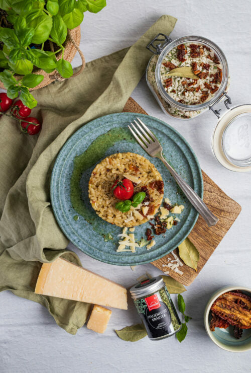 Kräuter-Risotto mit getrockneten Tomaten