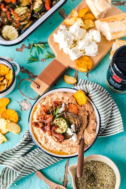Veggie-Dip mit gegrilltem Gemüse