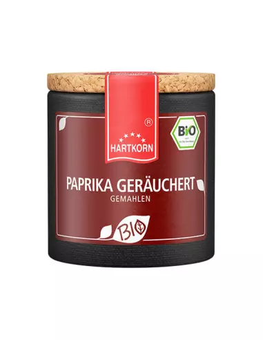 Dunkle Pappdose mit dunkelrotem Etikett, Aufschrift ‚PAPRIKA GERÄUCHERT GEMAHLEN‘ und Bio-Siegel